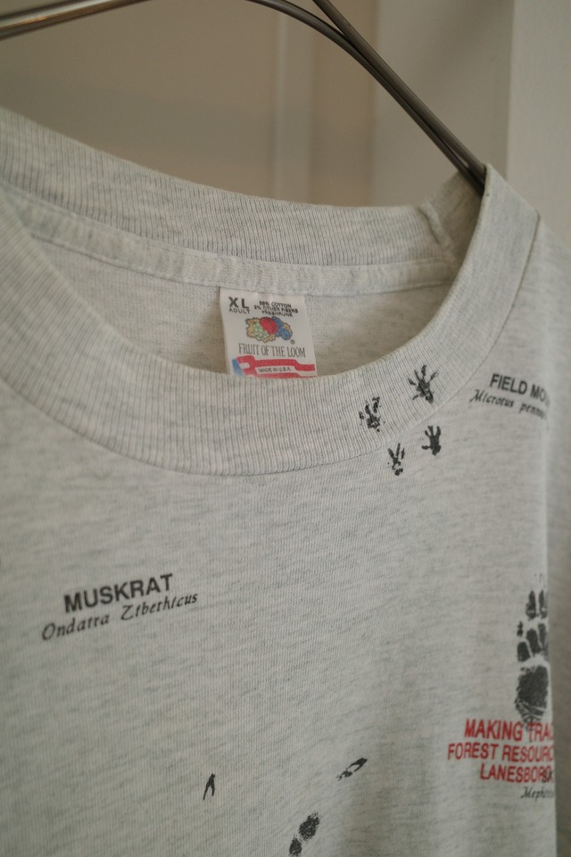 foot print t-shirt