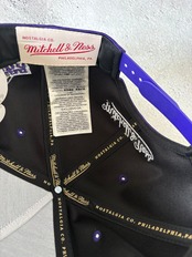 Michell＆Ness/ミッチェル＆ネス NBA レイカーズ  ZIG ZAG SATIN PRO SNAPBACK LOS ANGELES LAKERS スナップバック キャップ