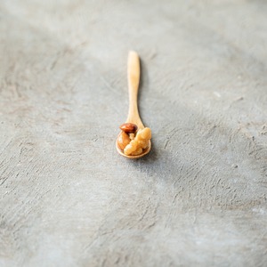 ナッツの蜂蜜漬け 90g|香ばしいナッツと濃厚はちみつの贅沢スイーツ