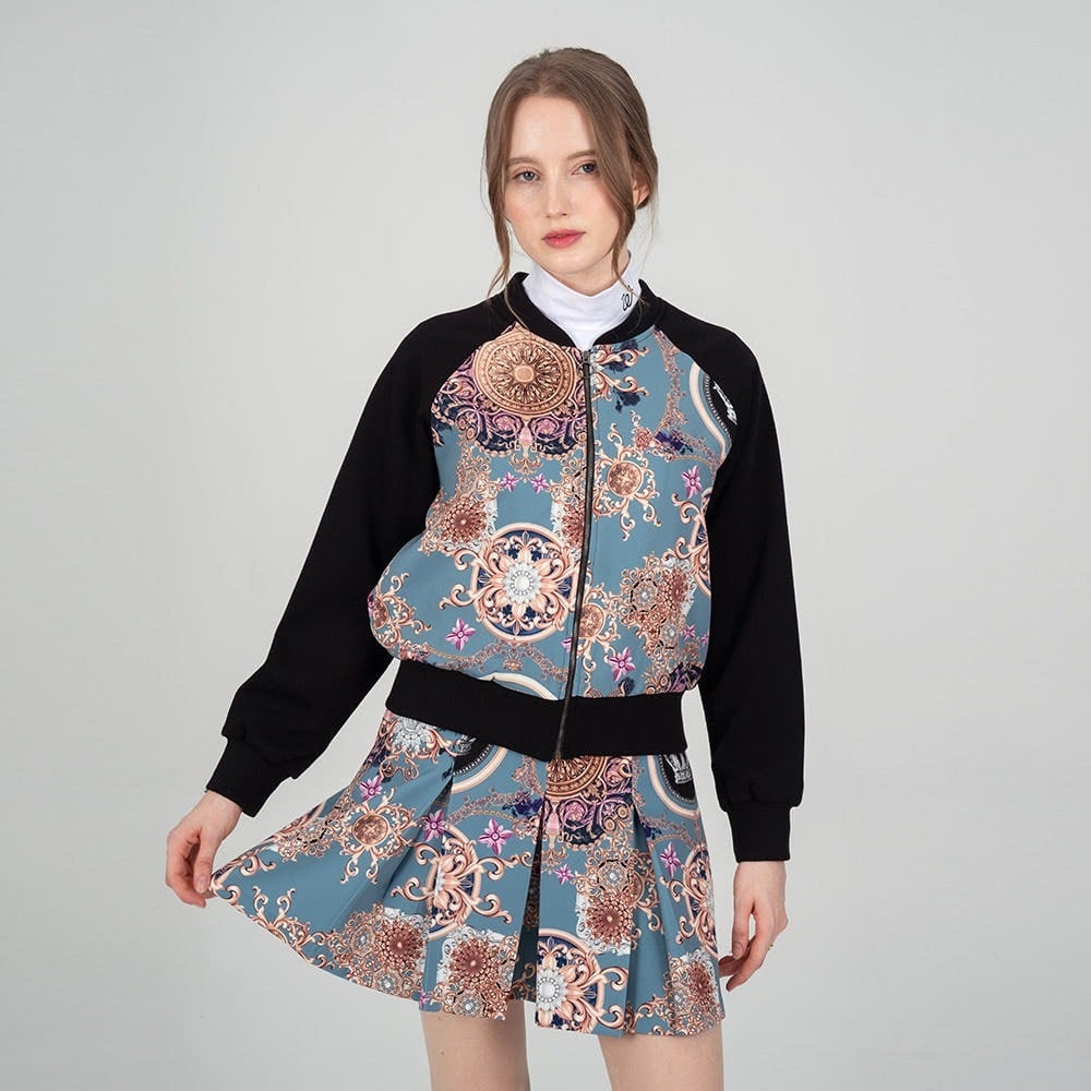 バロックオーナメントグラフィックブルゾン&プリーツスカート SET UP
