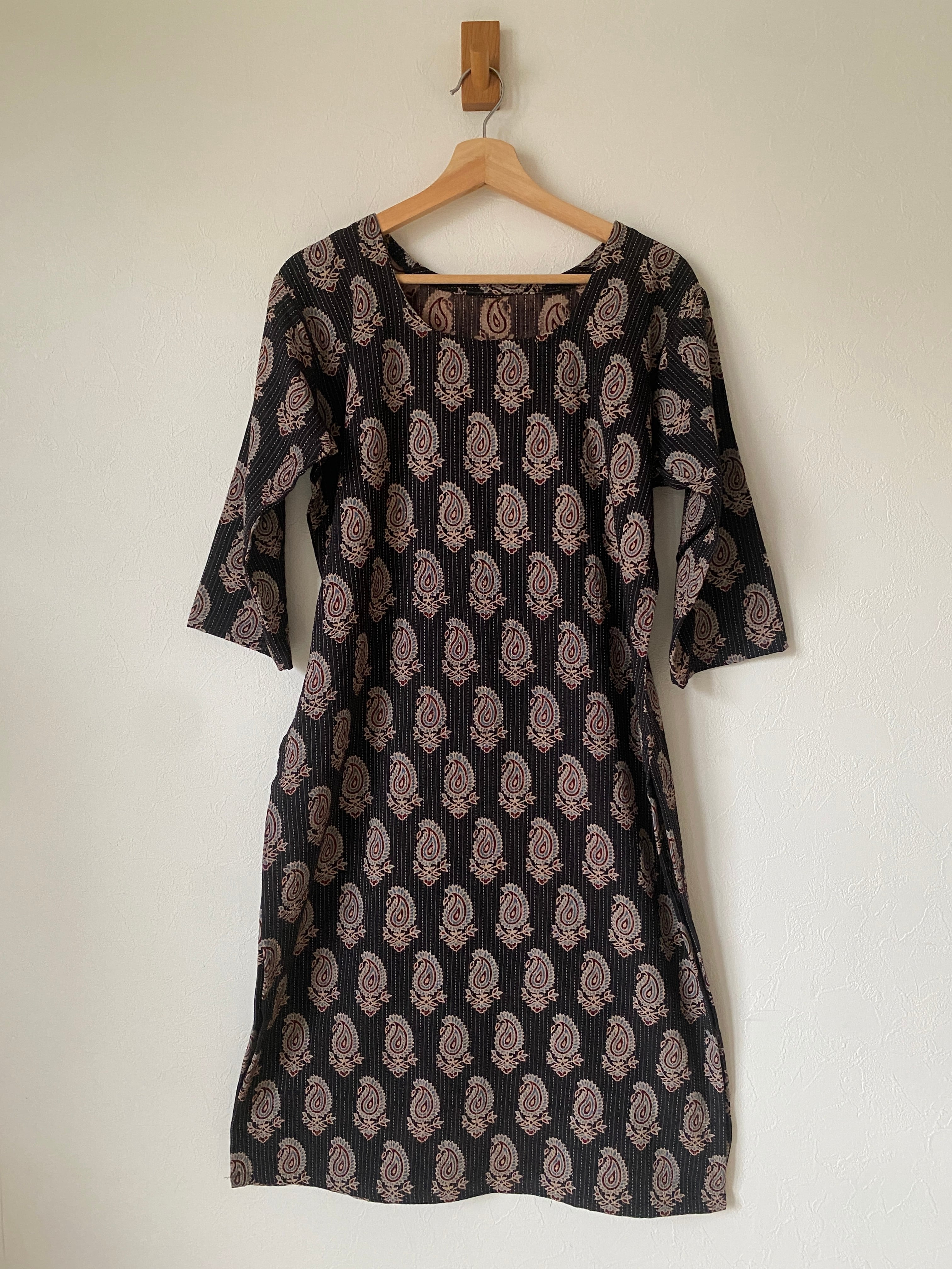 カンタクルタ　paisley/black