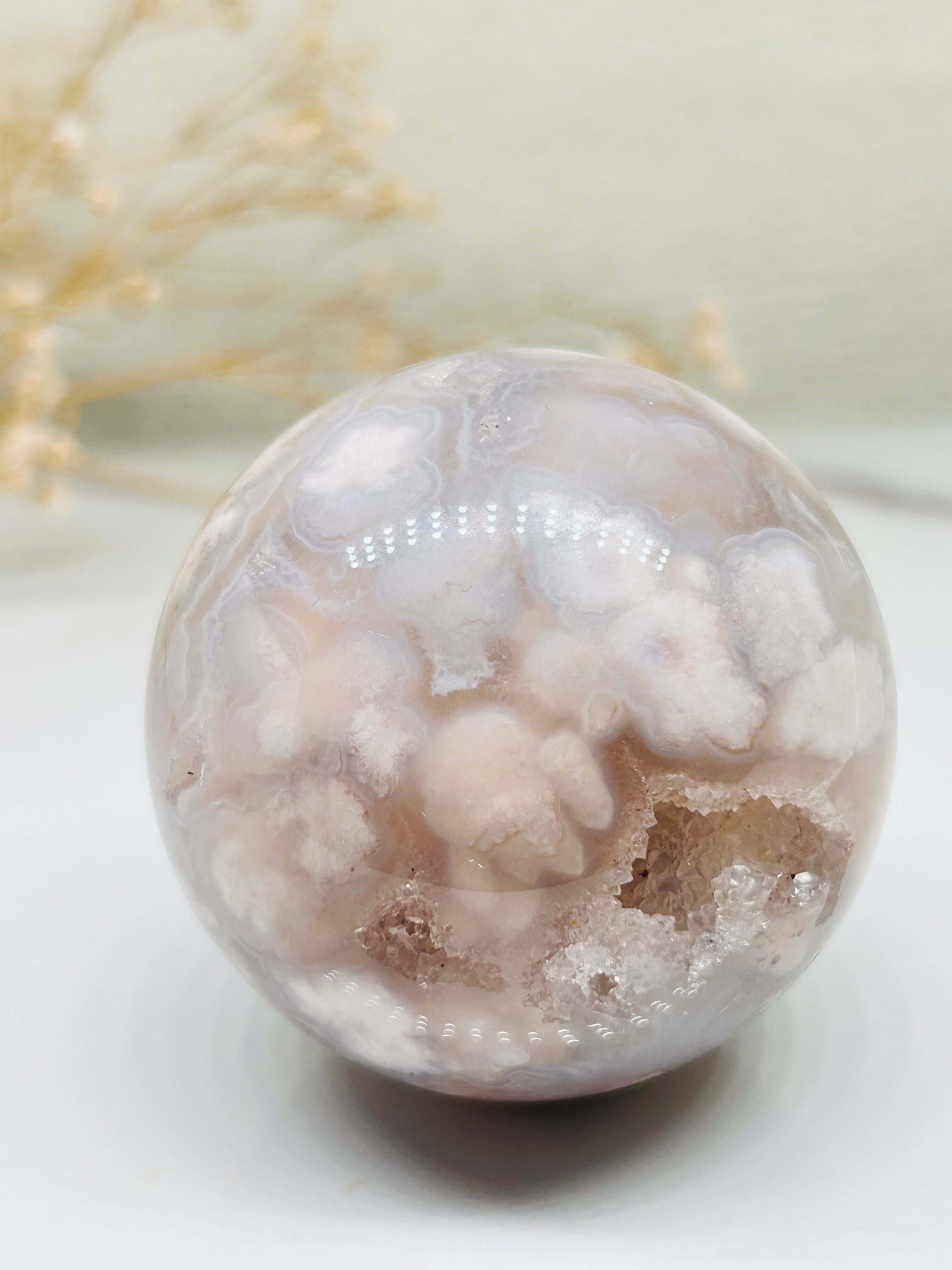 ☆癒し系天然石☆ 花満開　ピンクアメジストフラワースフィアΦ50mm ☆癒し系天然石☆ 花満開 ピンクアメジストフラワースフィア