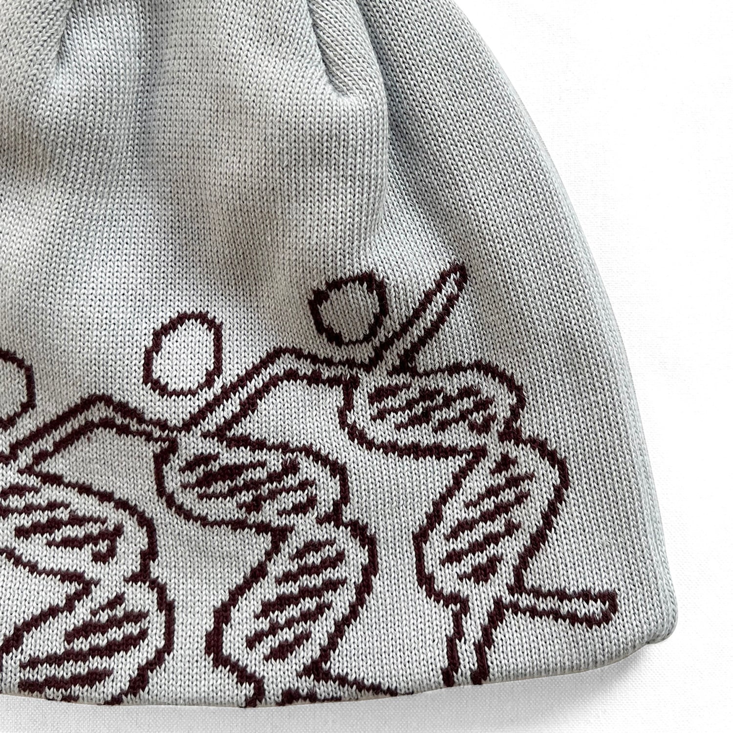 COMFORTABLE REASON / DANCING DNA BEANIE OFF | THE NEWAGE CLUB
