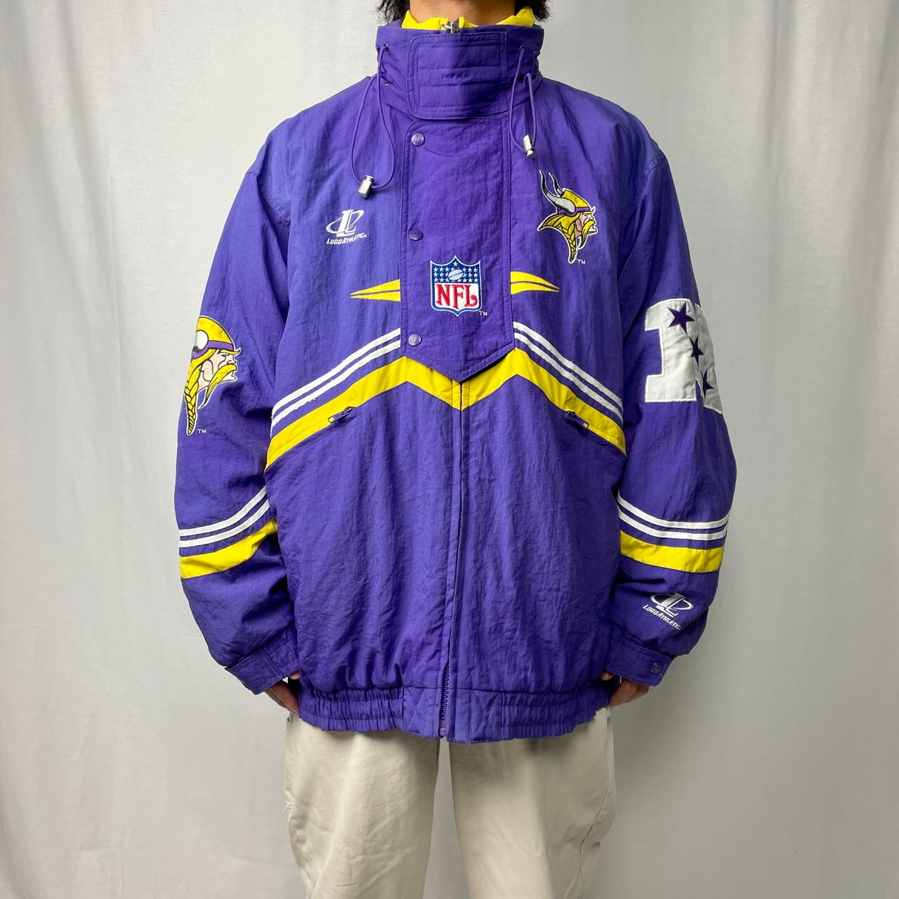 90年代 NFL PRO LINE LOGO ATHLETIC 中綿 ナイロンジャケット ミネソタ 