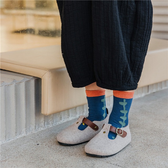 【即納】ナチュラルリーフがモチーフのクルーソックス 4足セット