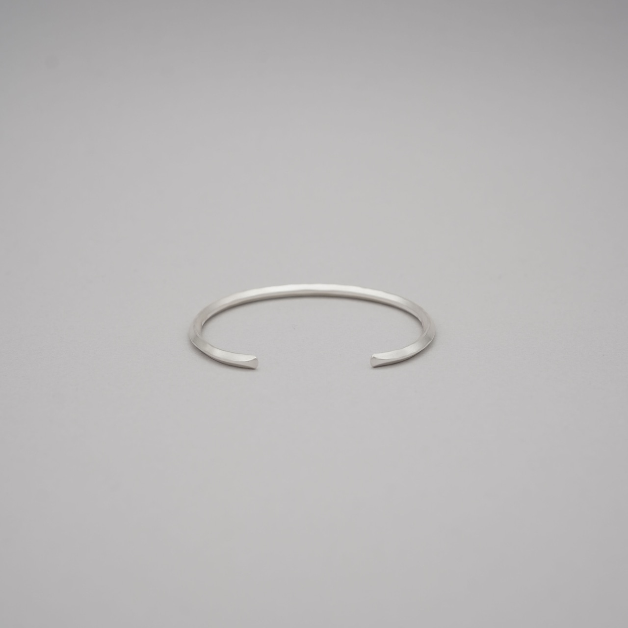 mine (純銀) Bangle