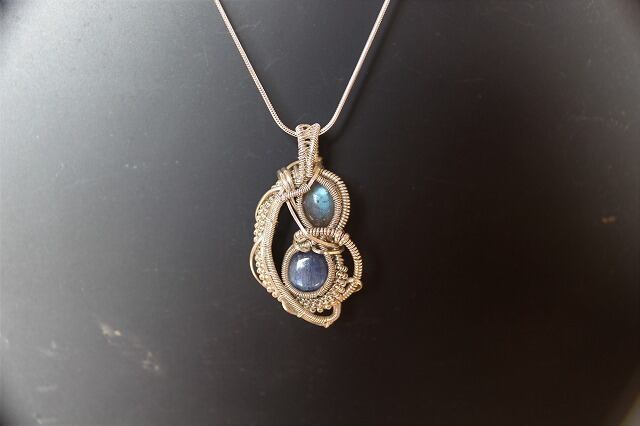 Labradorite & Kyanite silver925 wirewrapping pendant