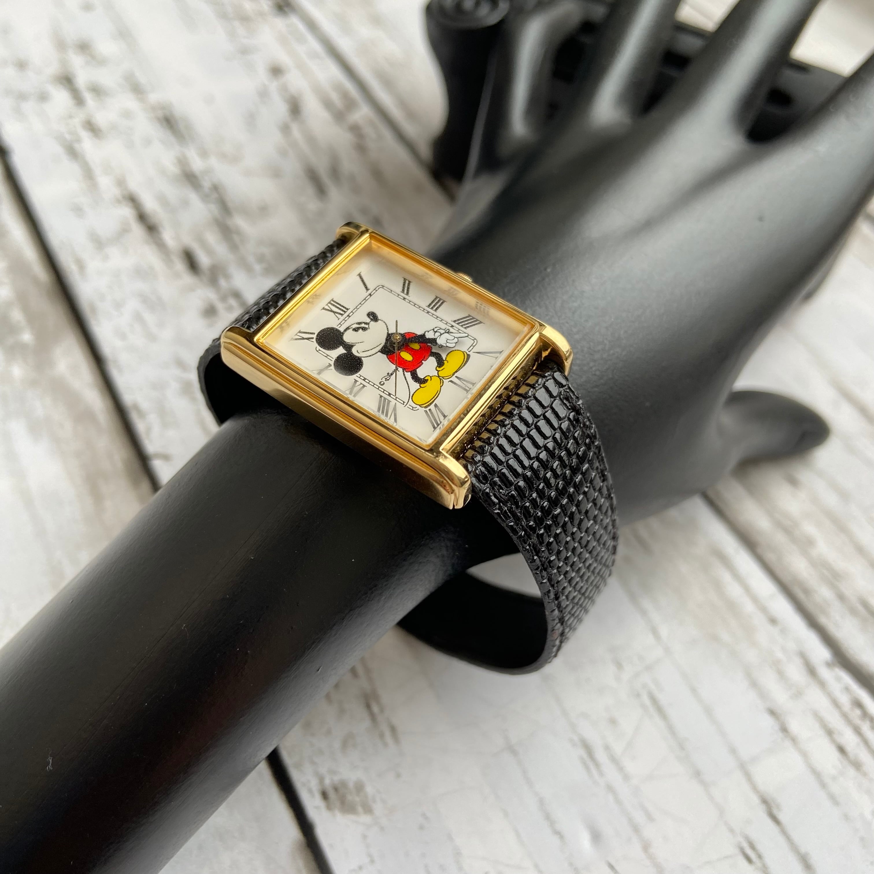 希少】90年代ヴィンテージ LORUS（SEIKO）ミッキーマウス 腕時計