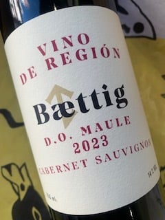 ヴィーノ・デ・リージョン カベルネ・ソーヴィニョン　2023　ベティッグ　赤ワイン