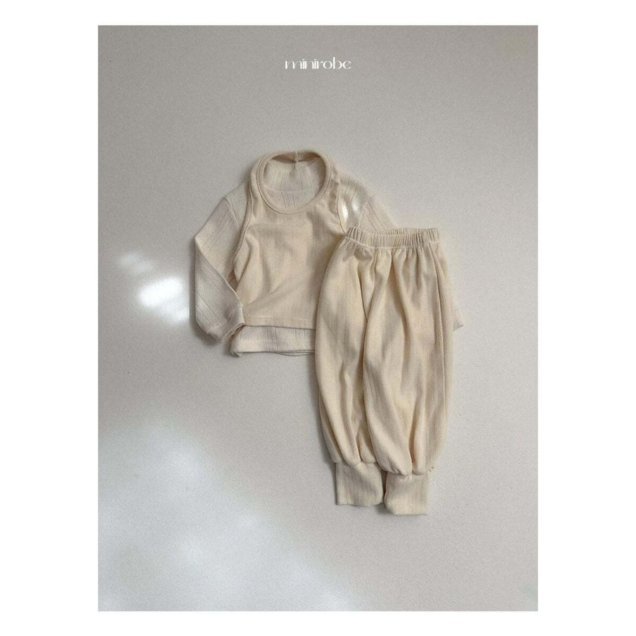 【取寄】minirobe ルルホルターネックトップス|冬服|韓国子供服