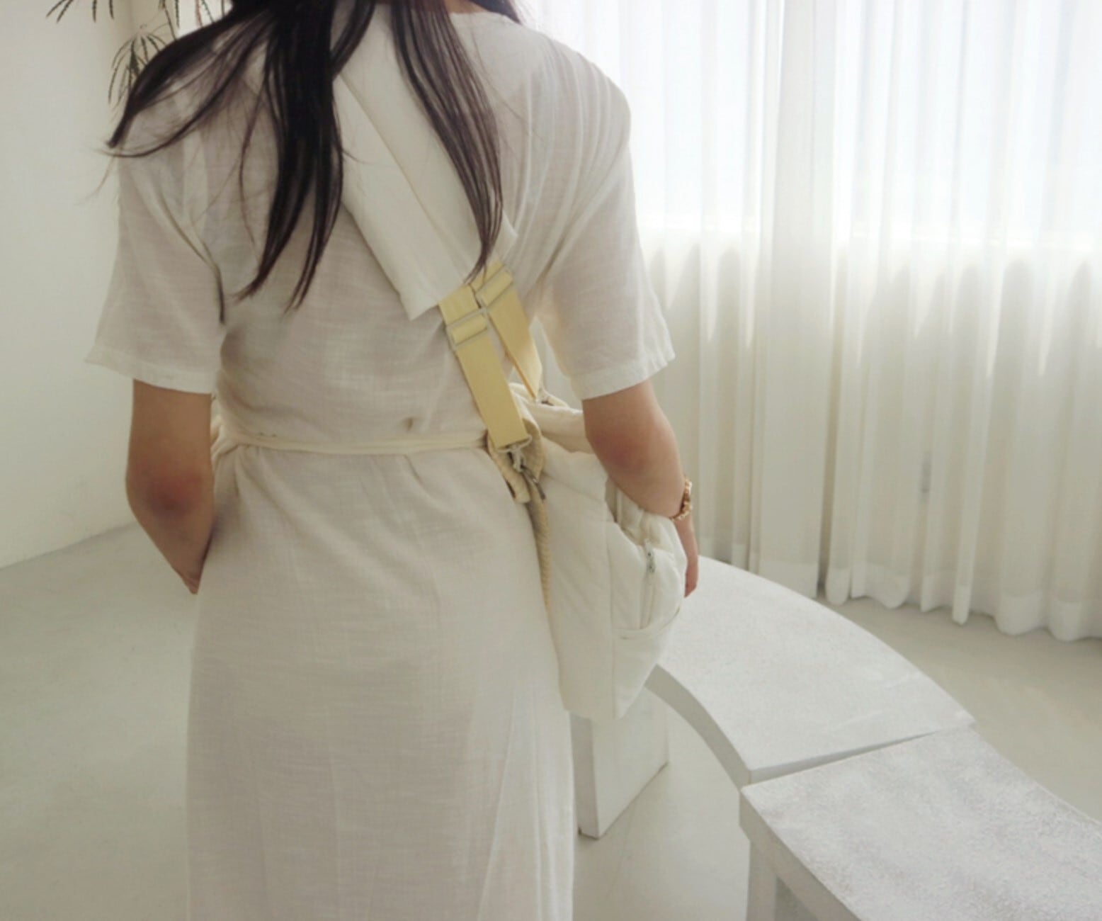 予約【DOUBLE COMMA】THECOM BAG (Ivory) | haneulpet