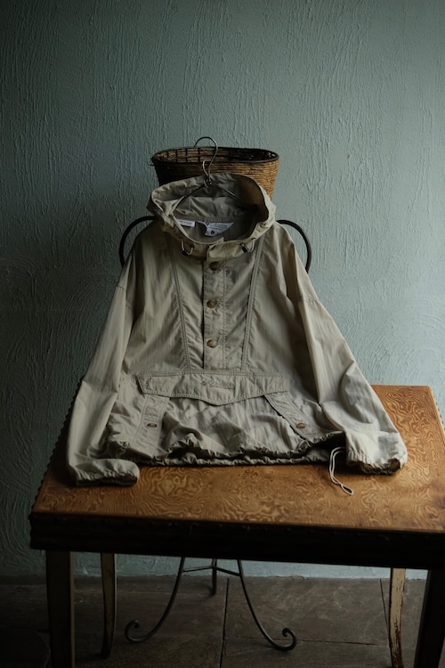 Utah/80-90’s “Columbia” anorak parka/beige