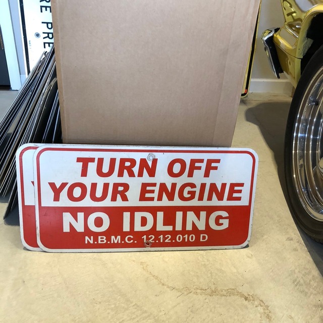 Turn off your engine 2　アメリカンロードサイン　トラフィックサイン　道路標識