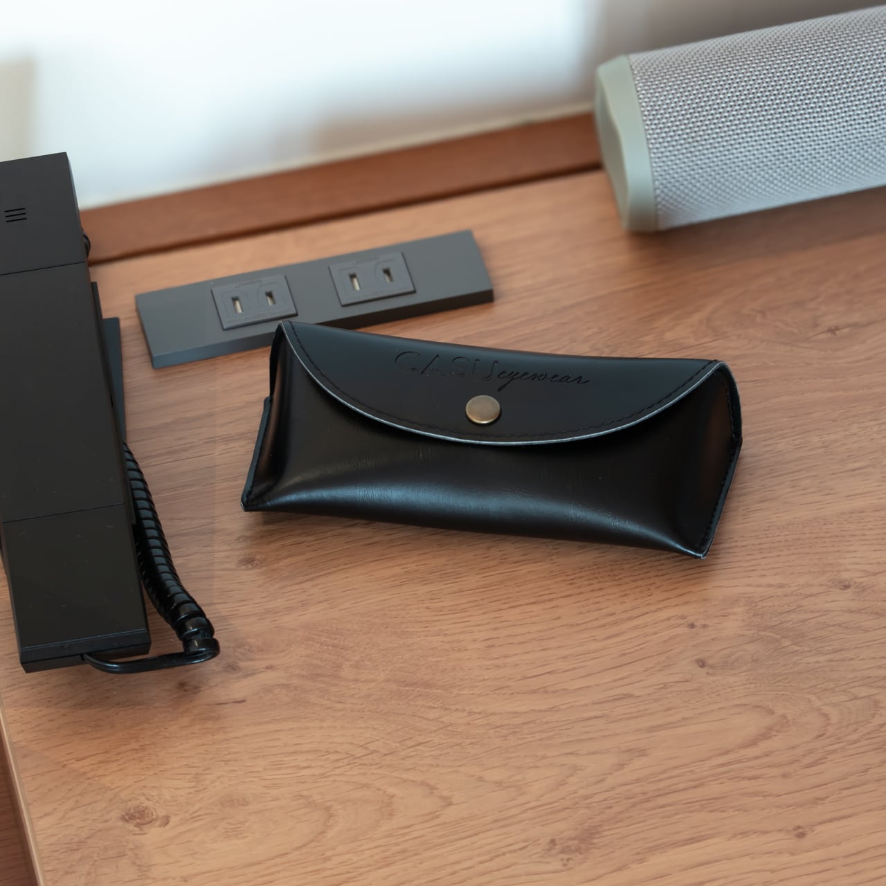 レザーケース | CASU eyewear