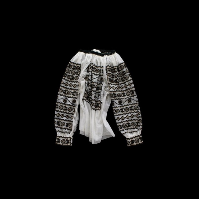 1960s Romanian Embroidery Tulle Beas-work Smog Blouse