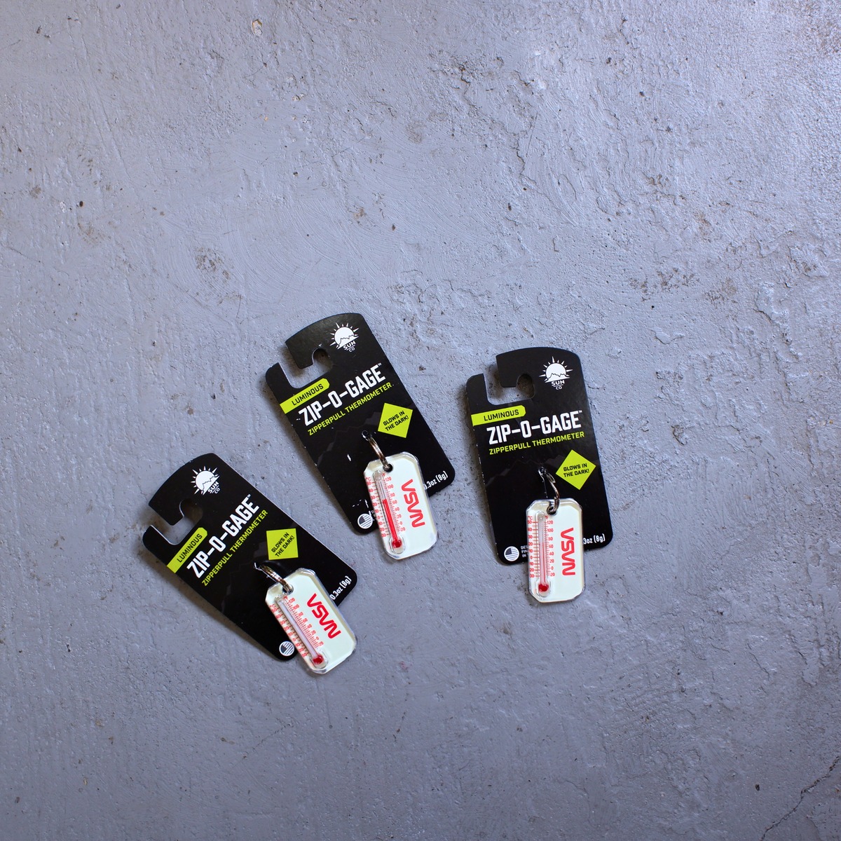 NASA GLOW LUMA ZIP KEY HOLDER | CONVENIENT STORE