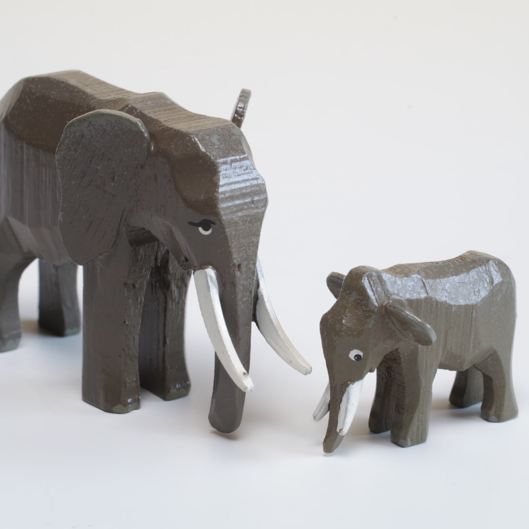 ヴェルナー ゾウ | 木のおもちゃ専門店 おもちゃ箱 イカロス 公式