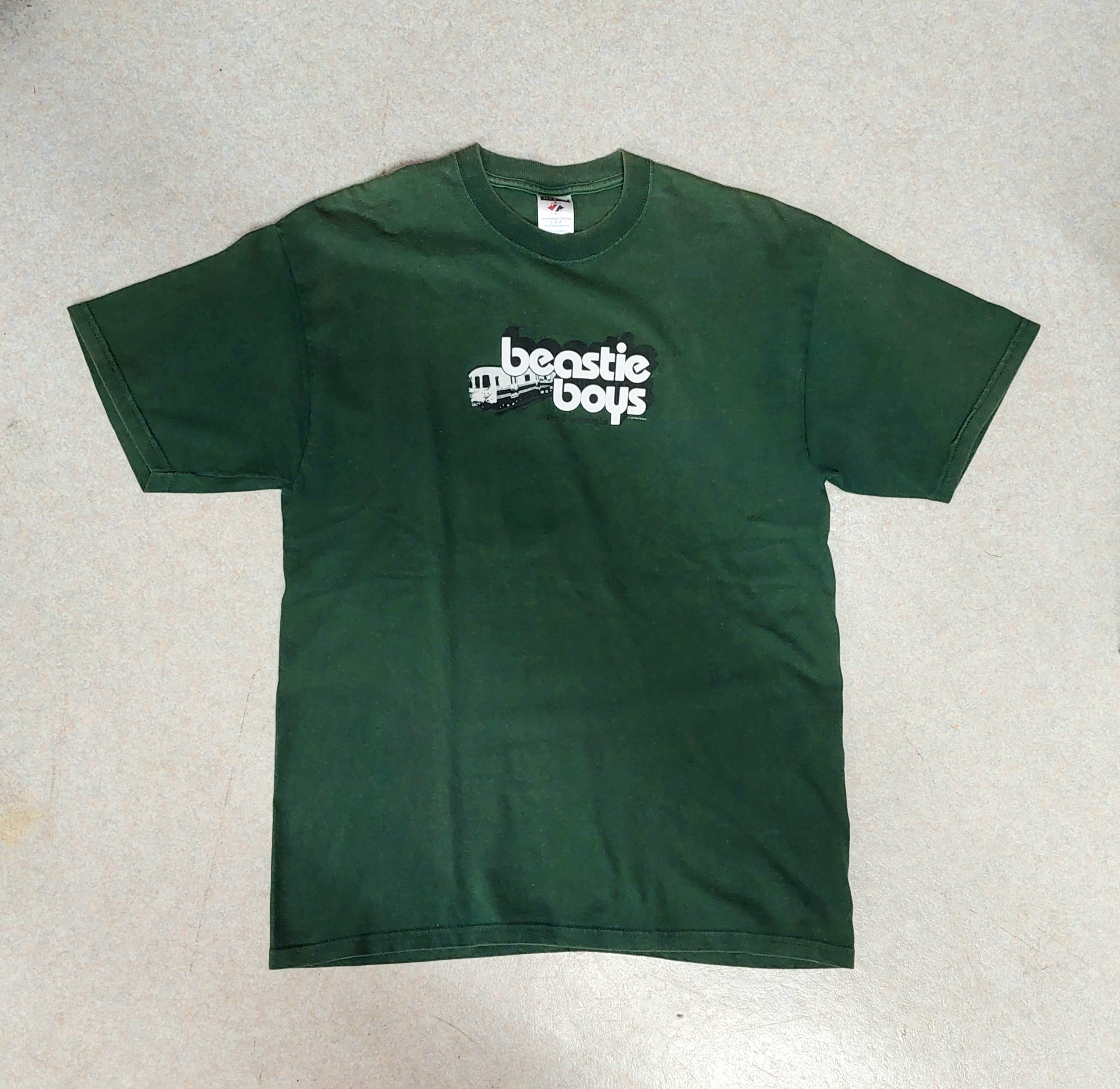 00's BEASTIE BOYS to the 5 boroughs Tシャツ Lサイズ | 古着屋 00's BEASTIE BOYS to the 5 boroughs Tシャツ Lサイズ | 古着屋