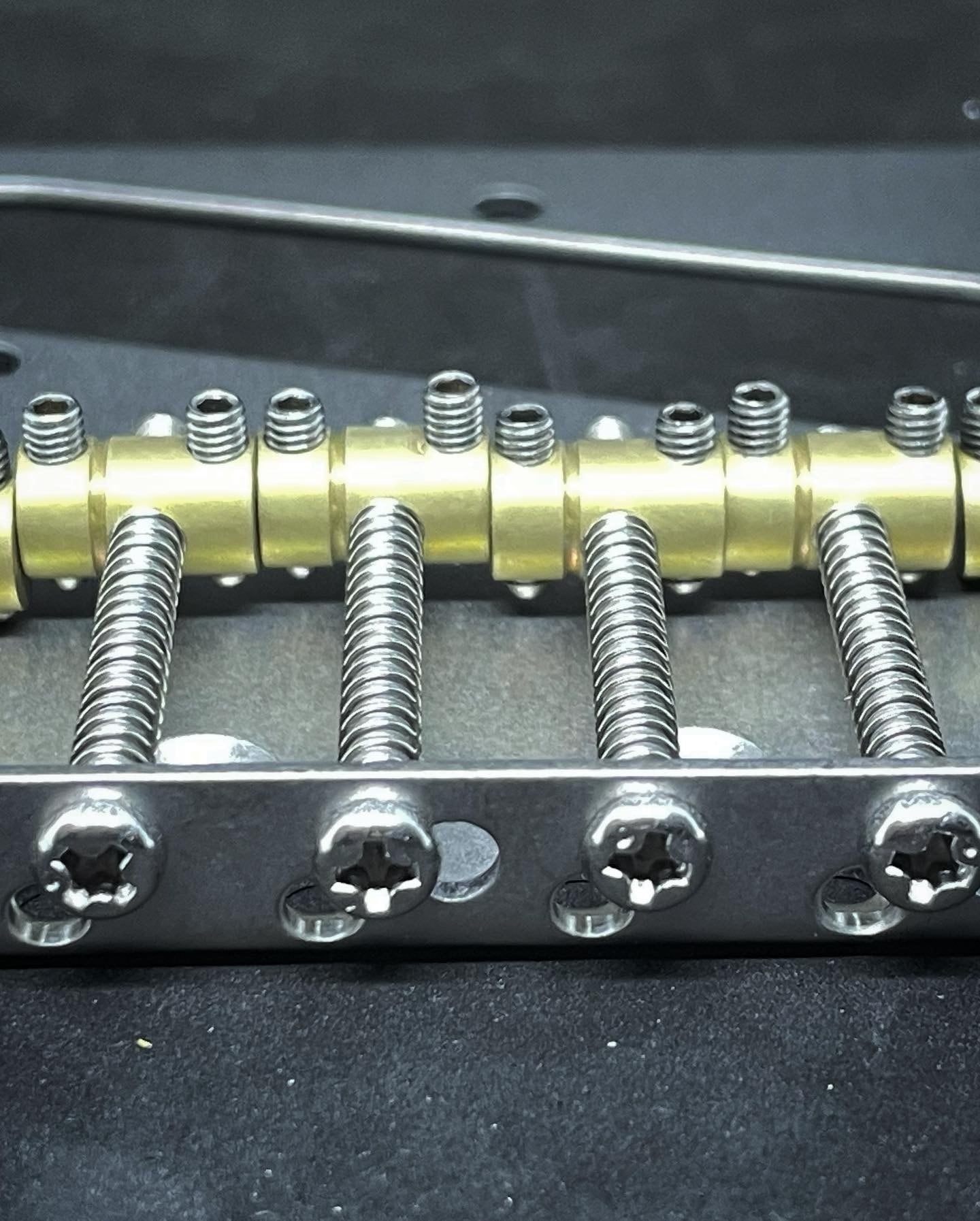 Telecaster Bridge Set 6Way. Titanium Plate Brass Saddle. | tatsuta