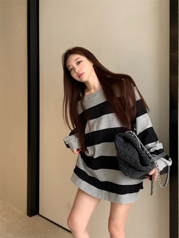 ストライプTシャツ ルーズスタイルトップス オータムウィンター ロング 秋物 冬物 ブラックストロベリース51508269202