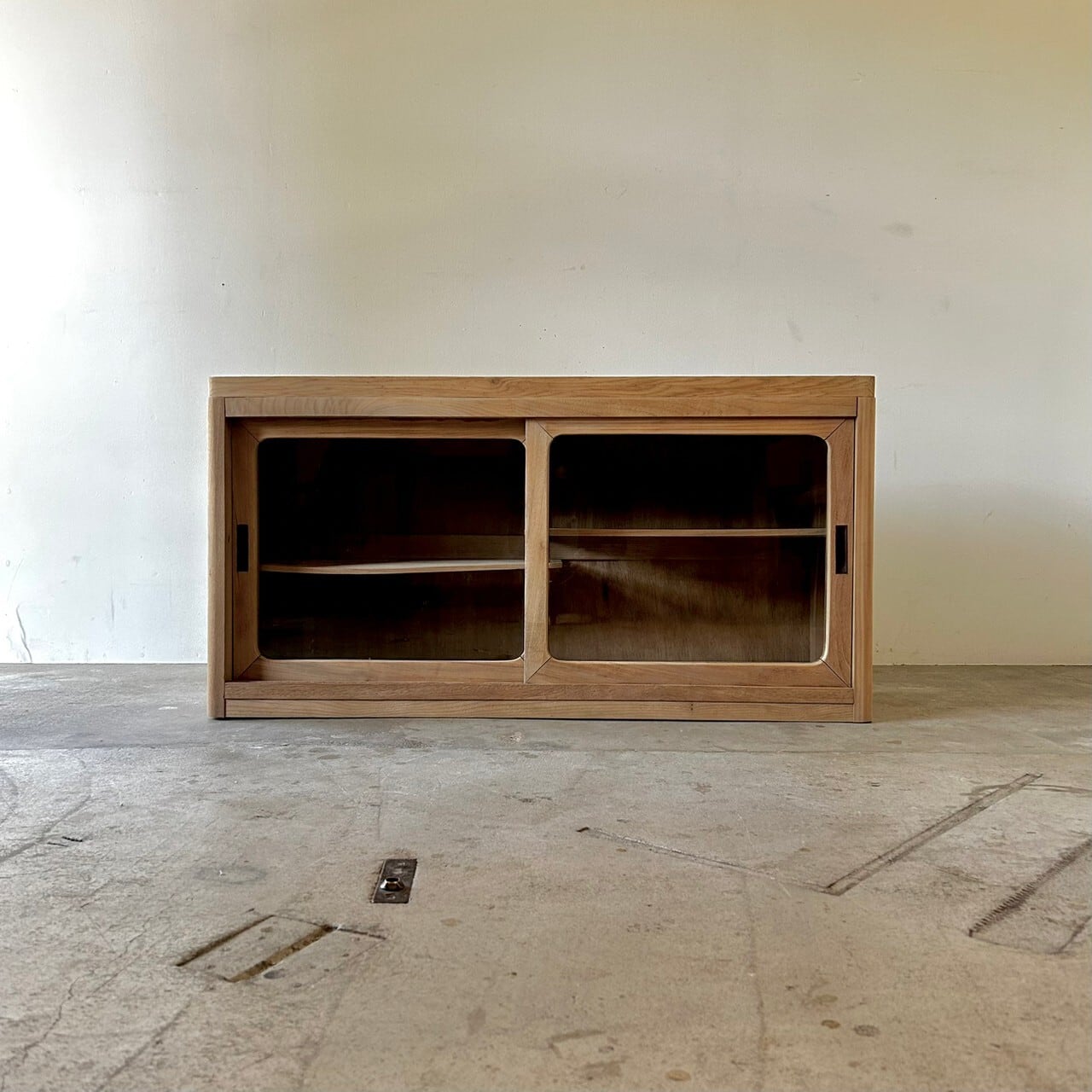 ガラス戸の棚　0791