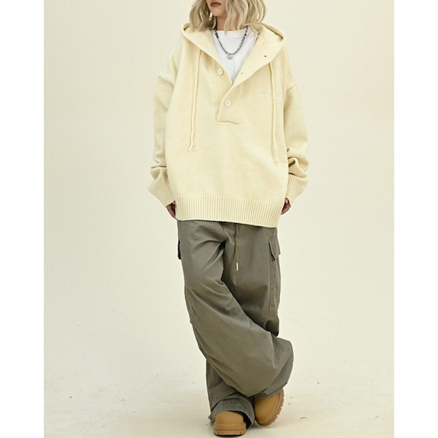 hooded button knit　フード付きボタンニット　J0411