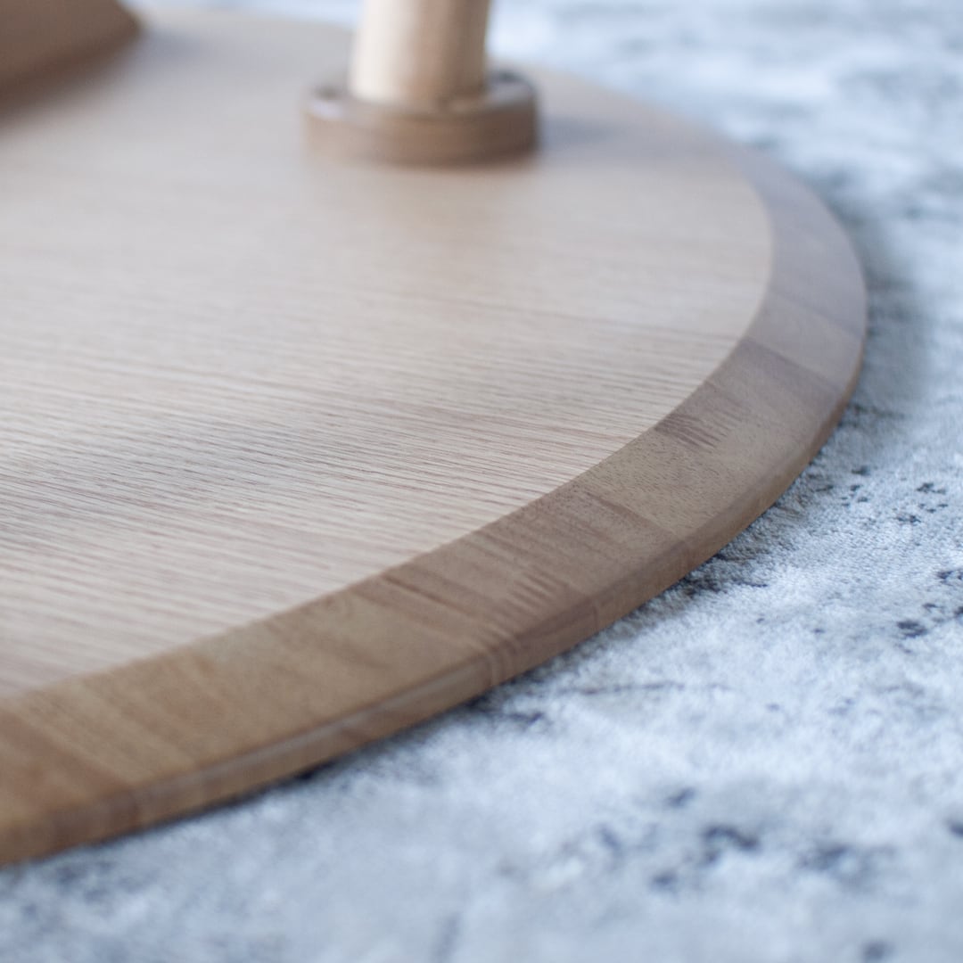 ビスコット　3本足ラウンドダイニング80cm 天然突板 日本製 ビスコット 3本足ラウンドダイニング80cm 天然突板 日本製 オーク材の