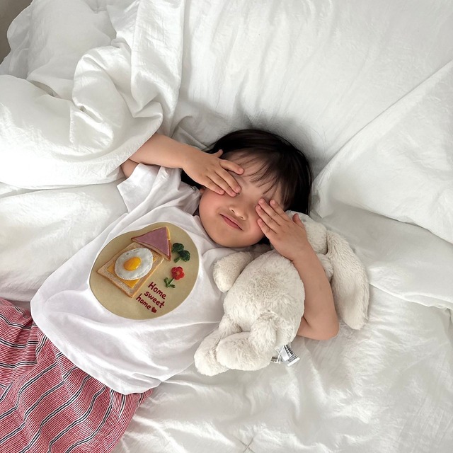 送料無料【予約】home sweet home T/ night bebe