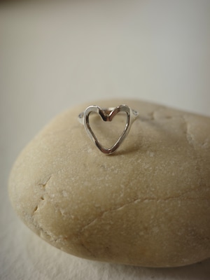 <vintage silver925> heart hammered ring