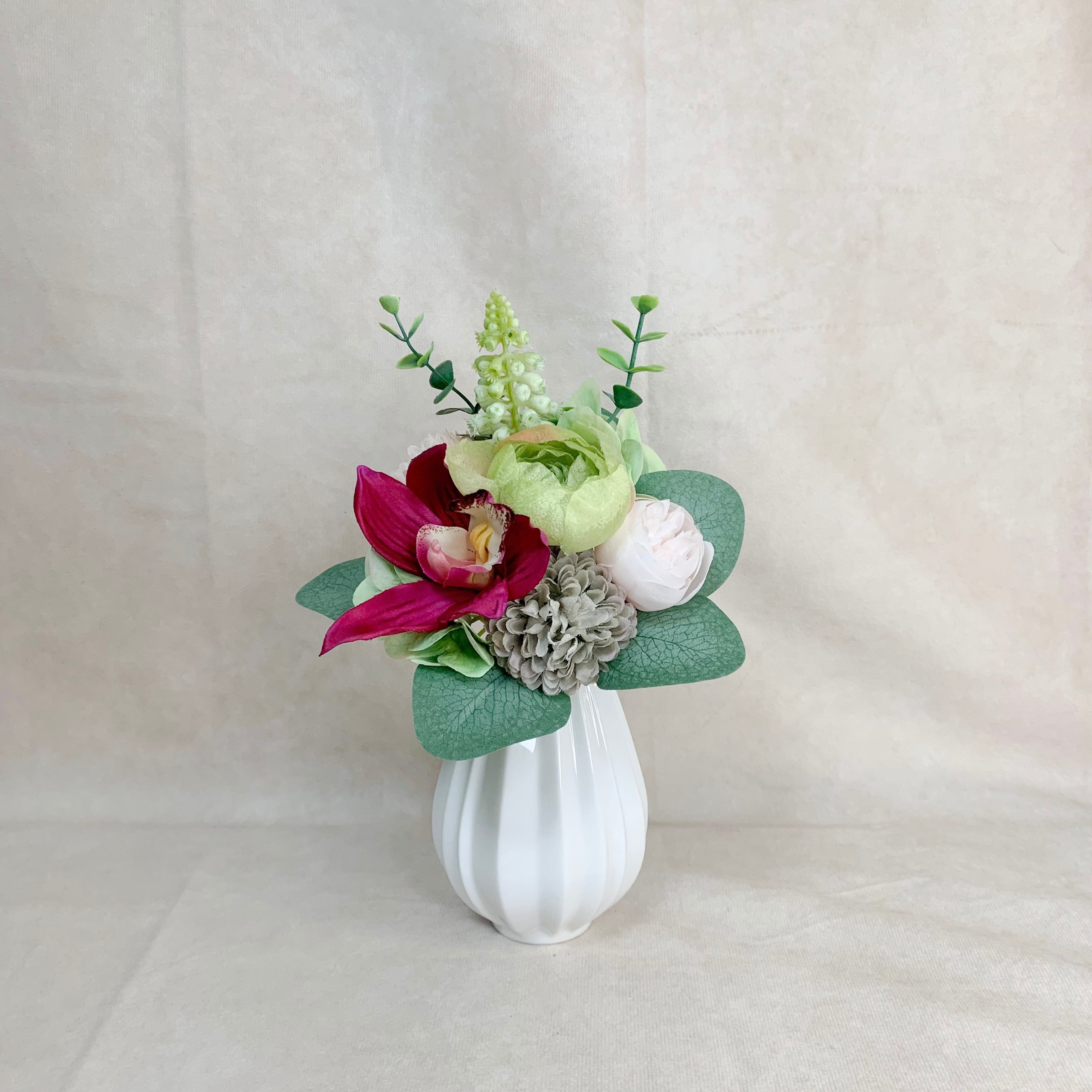 枯れないお供えブーケ 【1点】No.5/グリーン、レッド系/仏花