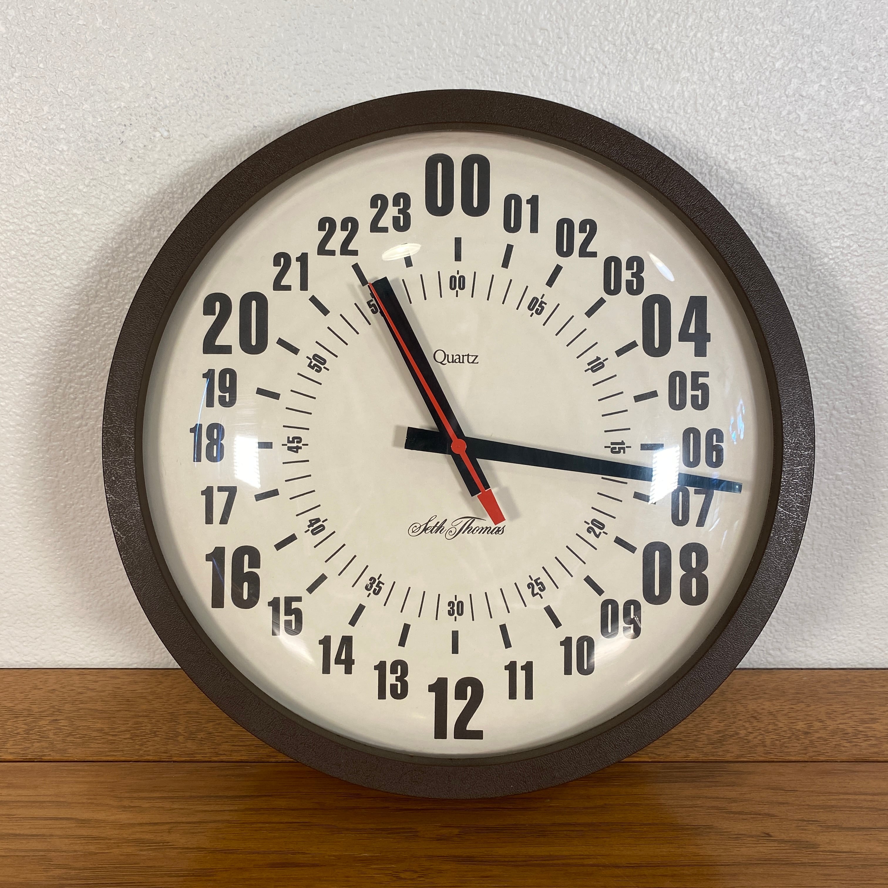 #519【1978年製造】アメリカ ビンテージ Seth Thomas セス・トーマス 24時間表記 壁掛け時計