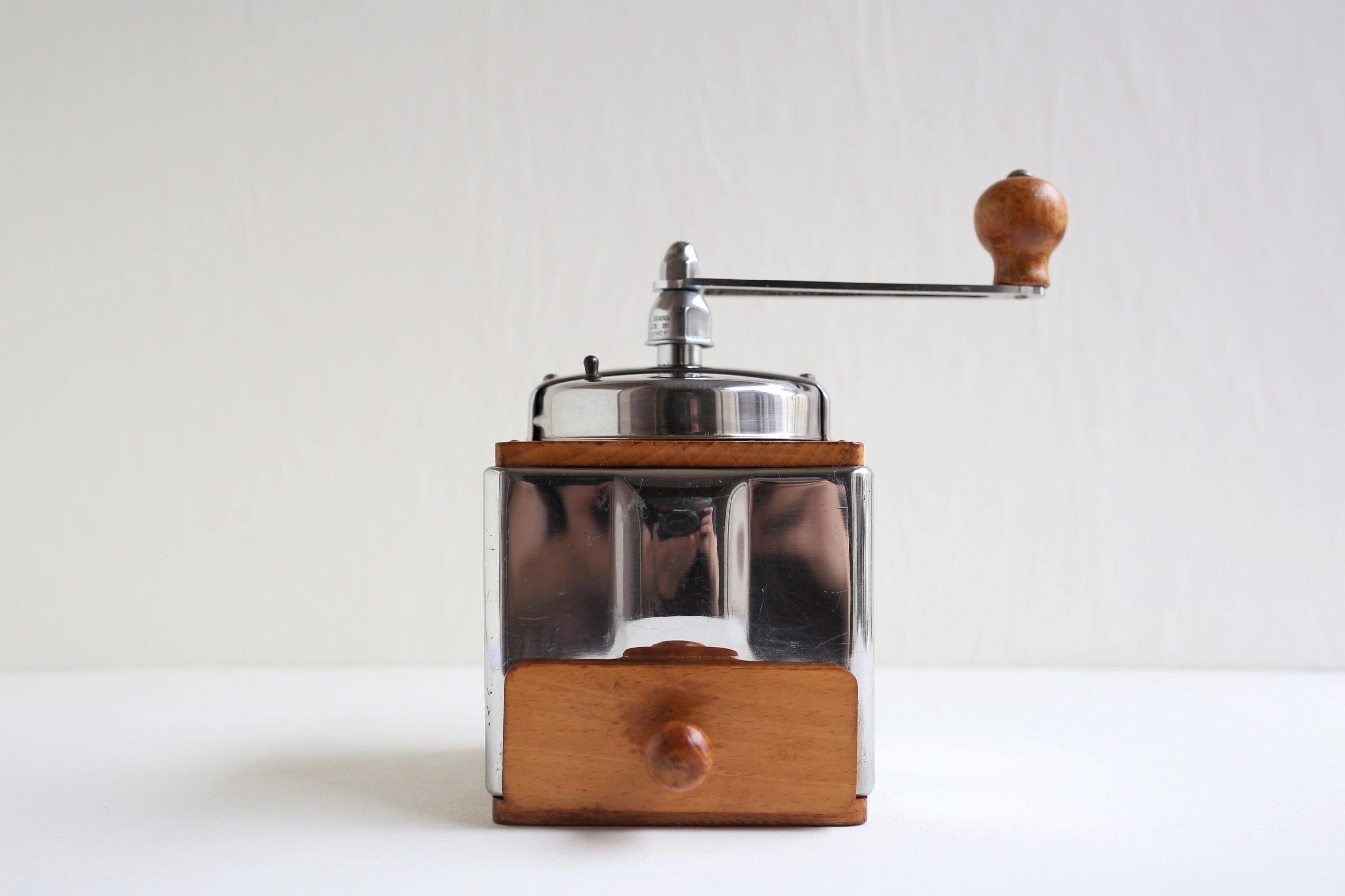 フランス アンティーク ヴィンテージ Peugeot プジョー プジノックス(クローム) コーヒーミル N-03485