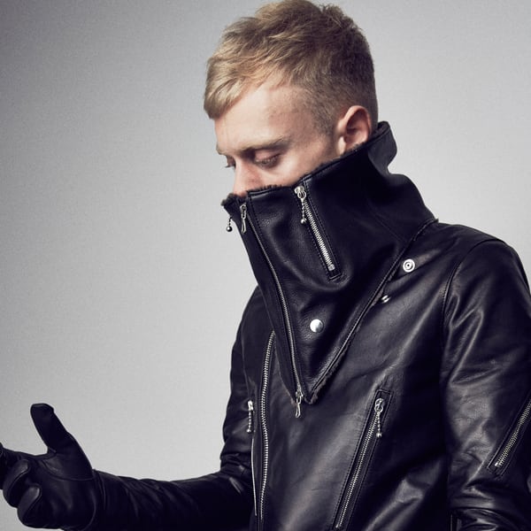 e1b99770e82eed3e20f462480e1926