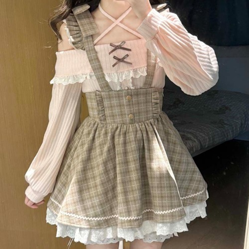 ゆめかわ♡オフショルトップス＆オーバーオールスカート　set35★