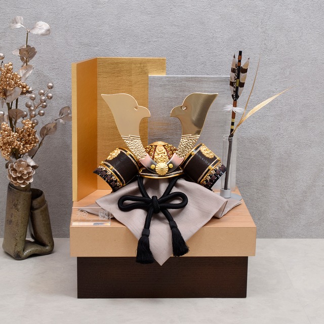 兜飾り【RANZAN】嵐山｜収納上手｜おしゃれ｜モダン｜今どき｜コンパクト｜五月人形｜端午の節句