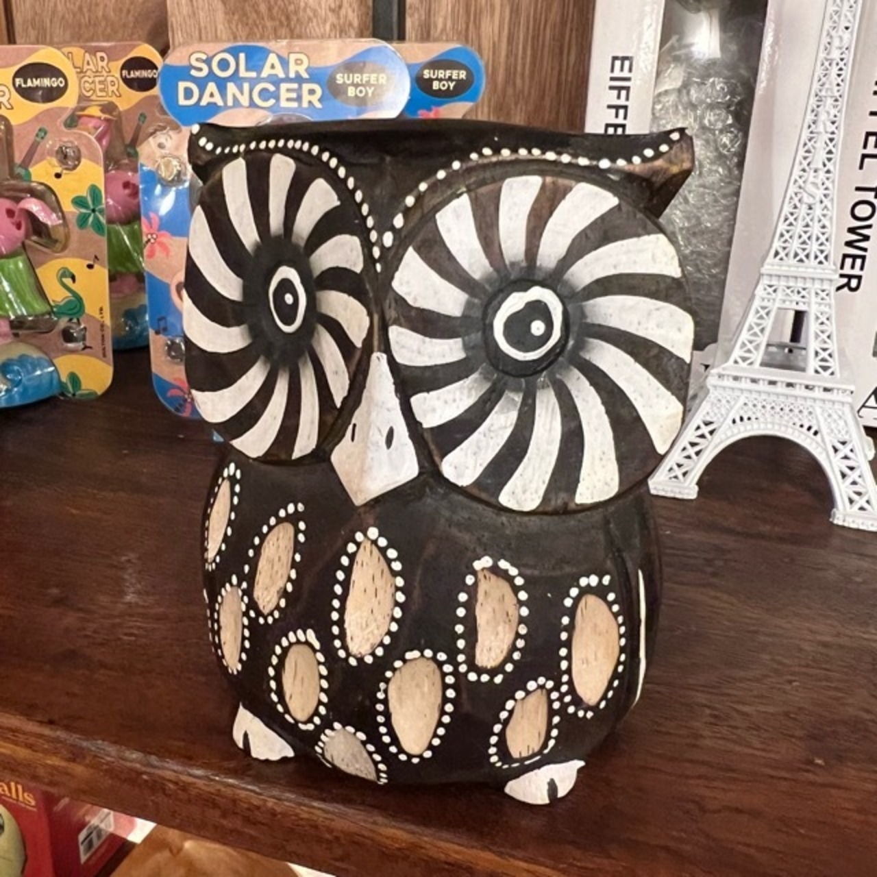 Wood-carved owl M　木彫りフクロウ　フクロウ　オブジェ　雑貨　飾り　アニマル　モノトーン