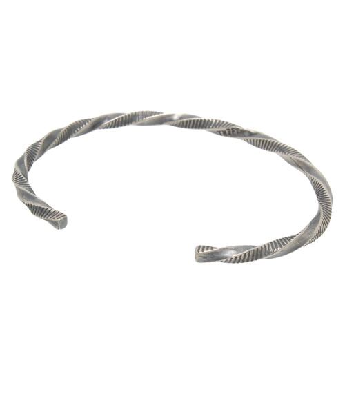 THEFT セフト NARROW TWIST LINE BANGLE ナローツイストラインバングル