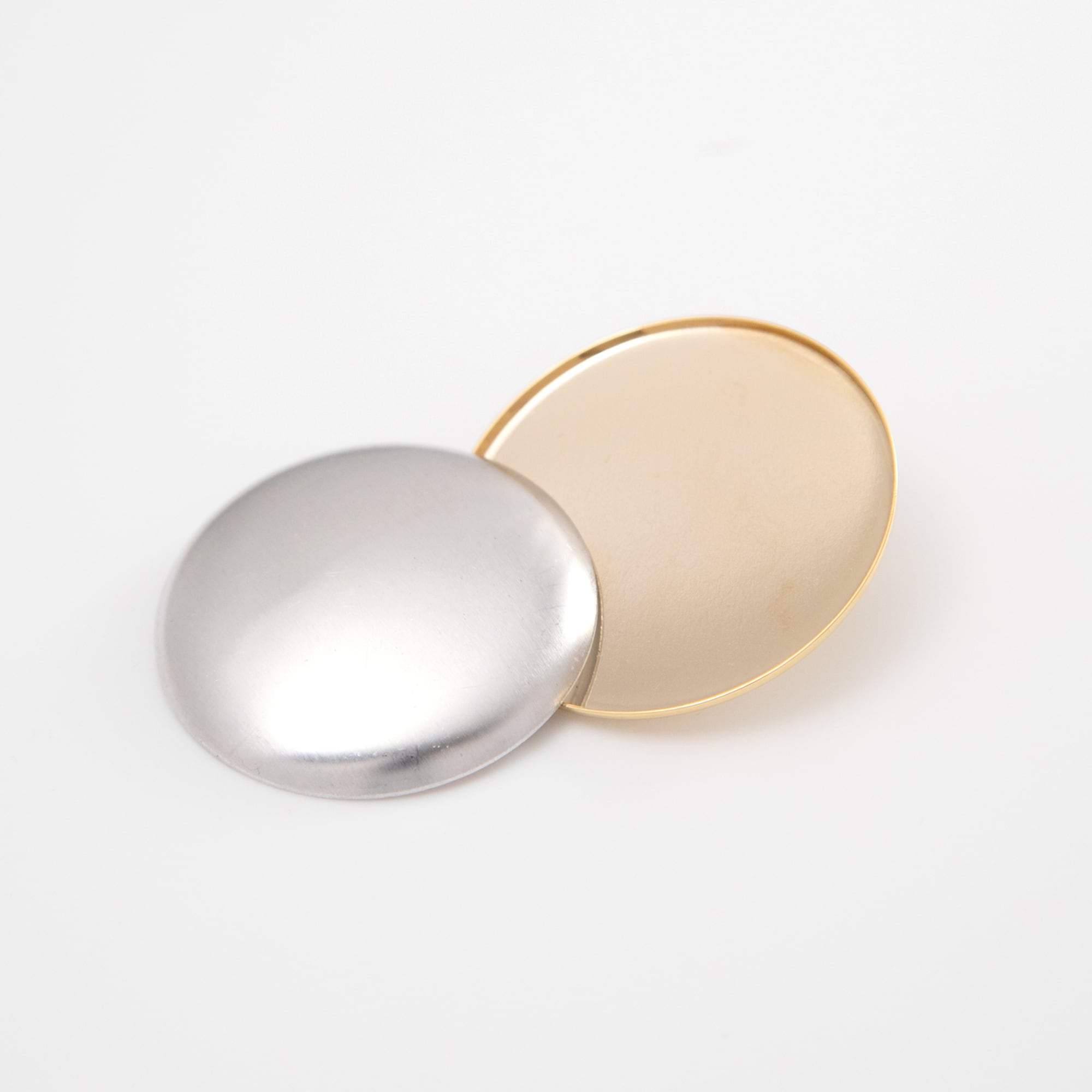 金属ブローチ（Lサイズ） | Net store アンナとラパン