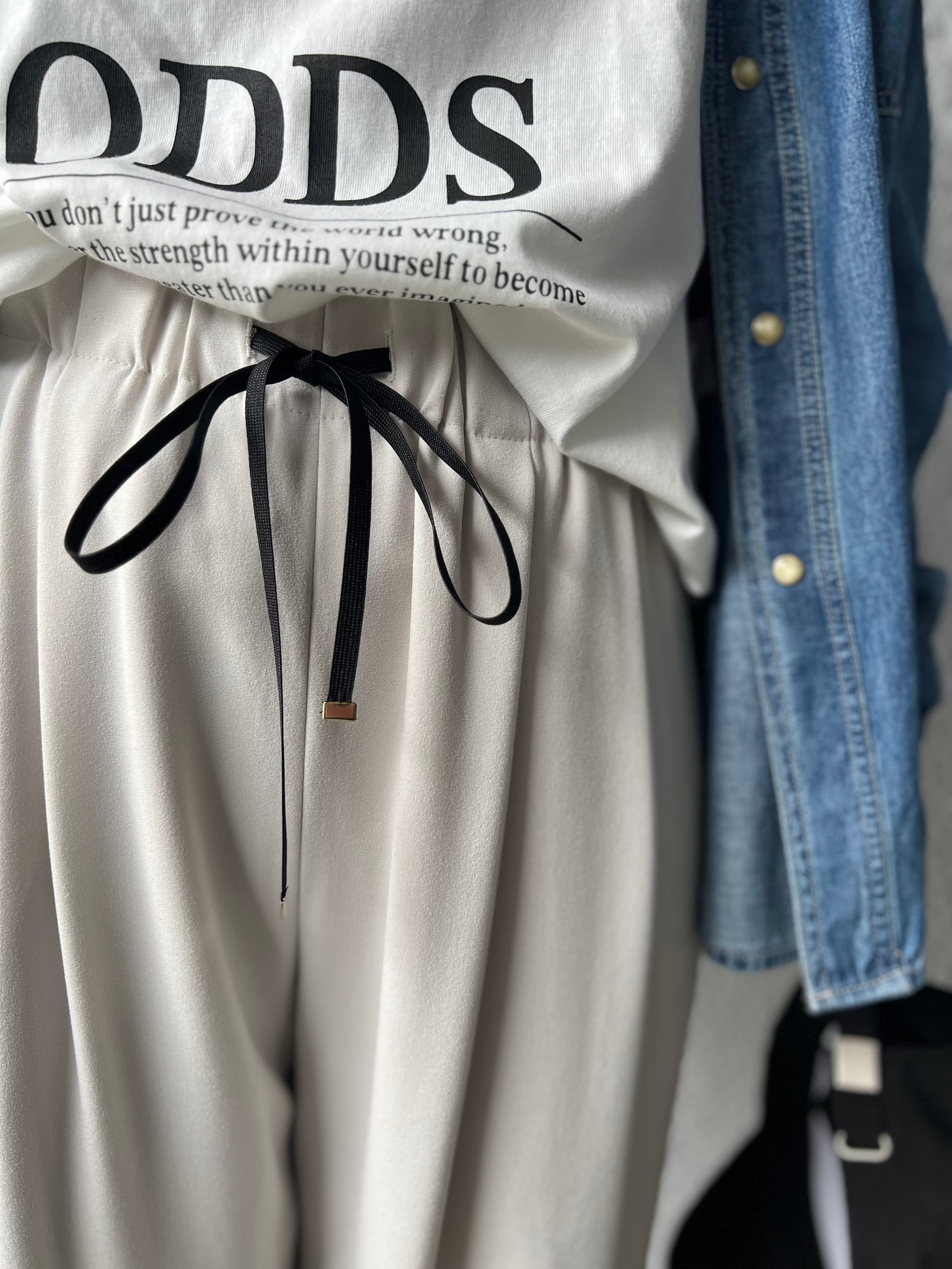 【PASSIONE】タックイージーセミワイド美脚パンツ　516641