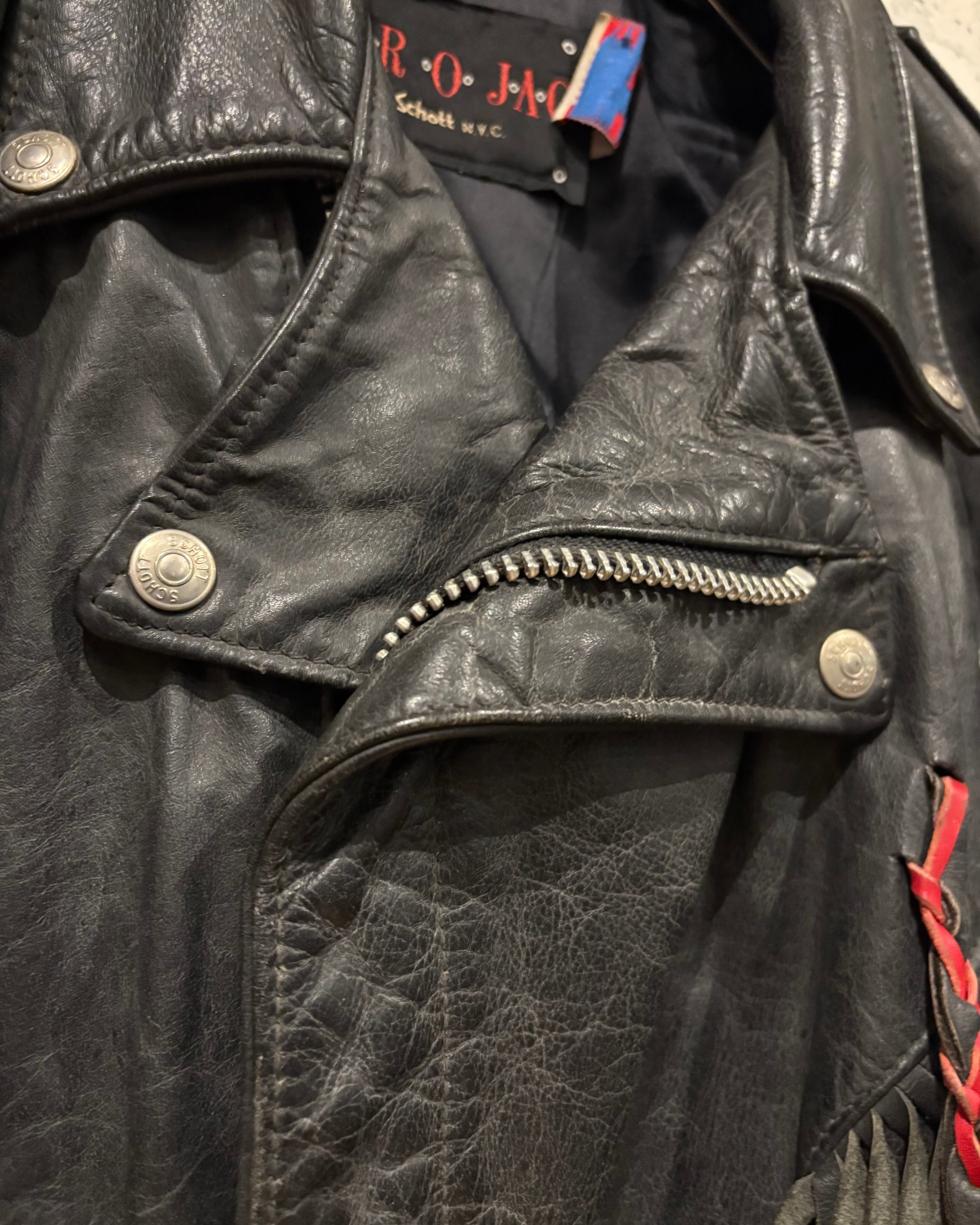 Caka otto】 “Schott” Fringe × Concho Button Decoration Vintage