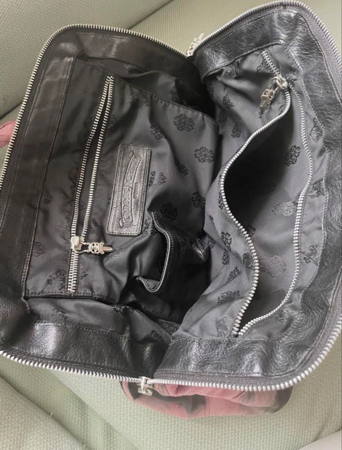 CHROME HEARTS クロムハーツ ピンク スエード バッグ フラワー装飾