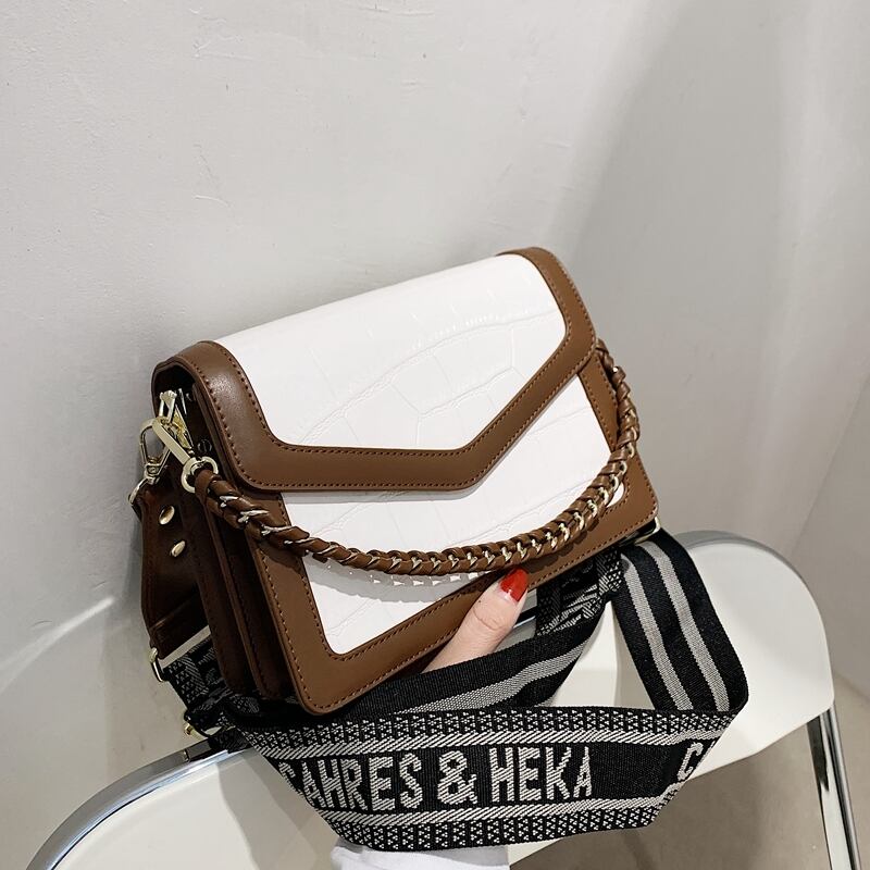 スタイルレッド スクウェア メッセンジャーバッグ Tiancai_Wing_Bag27176191477