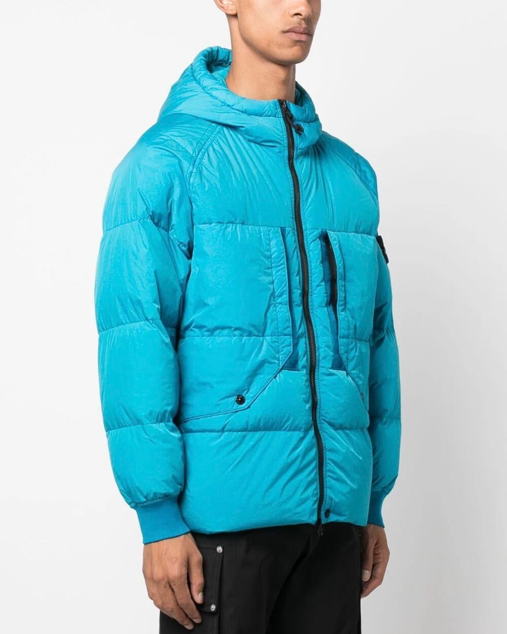 STONE ISLAND】GARMENT DYED CRINKLE REPS RECYCLED NYLON DOWN 