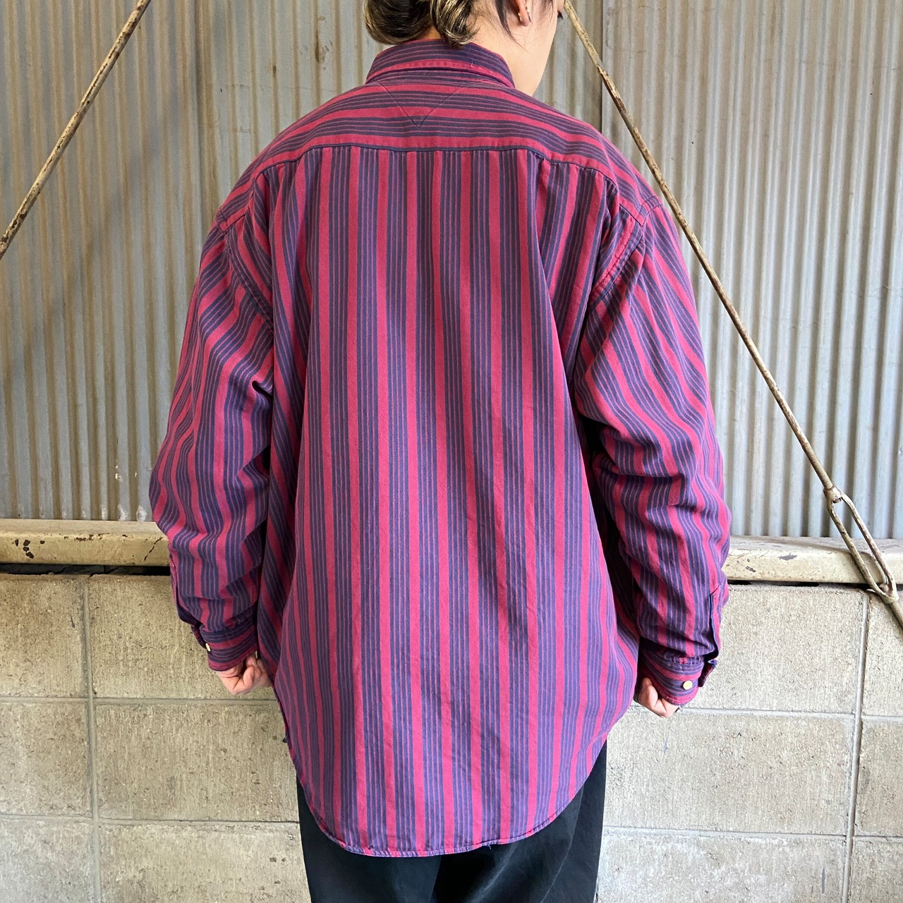 90年代 TOMMY HILFIGER トミーヒルフィガー ストライプ 長袖 ボタン 
