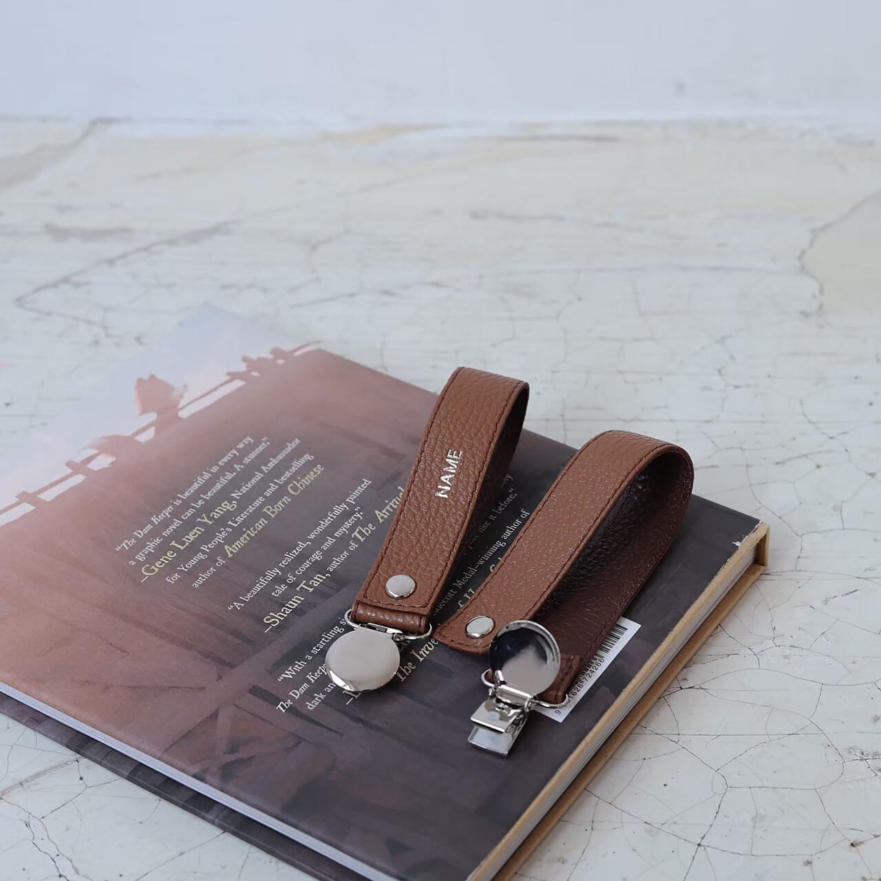 バイカラーレザー ブランケットクリップ【シルバー】 | 公式通販