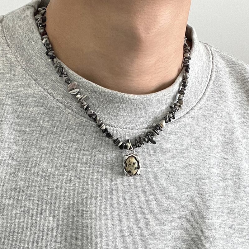 Stone beads necklace with metal charm choker mr0520