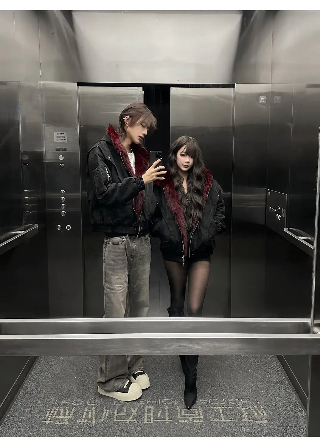 ブルゾン フード パーカー 赤 黒 韓国 ストリート モード系 オピウム