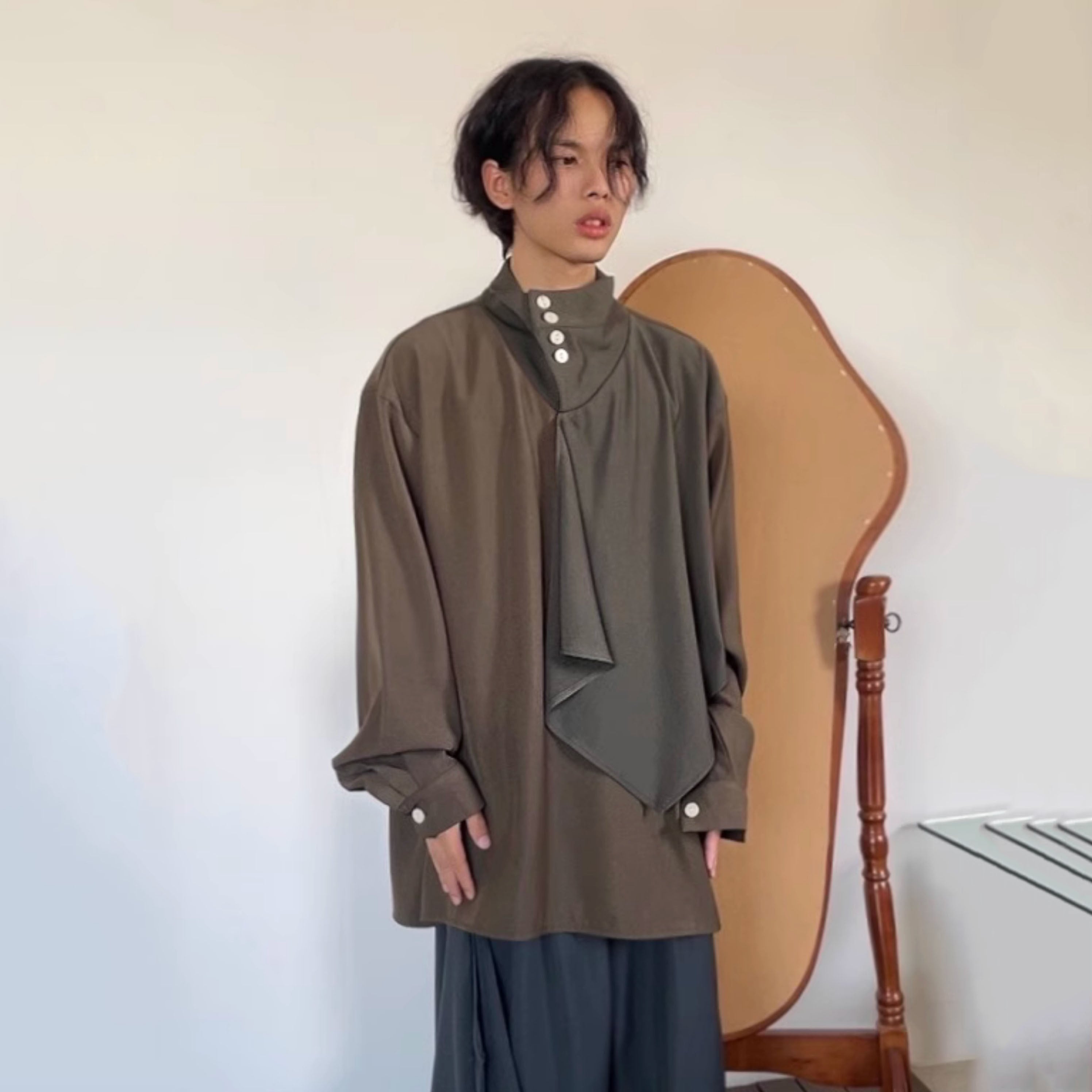 14GSLデザイン性高いスタンドカラーシャツ | mblueshop