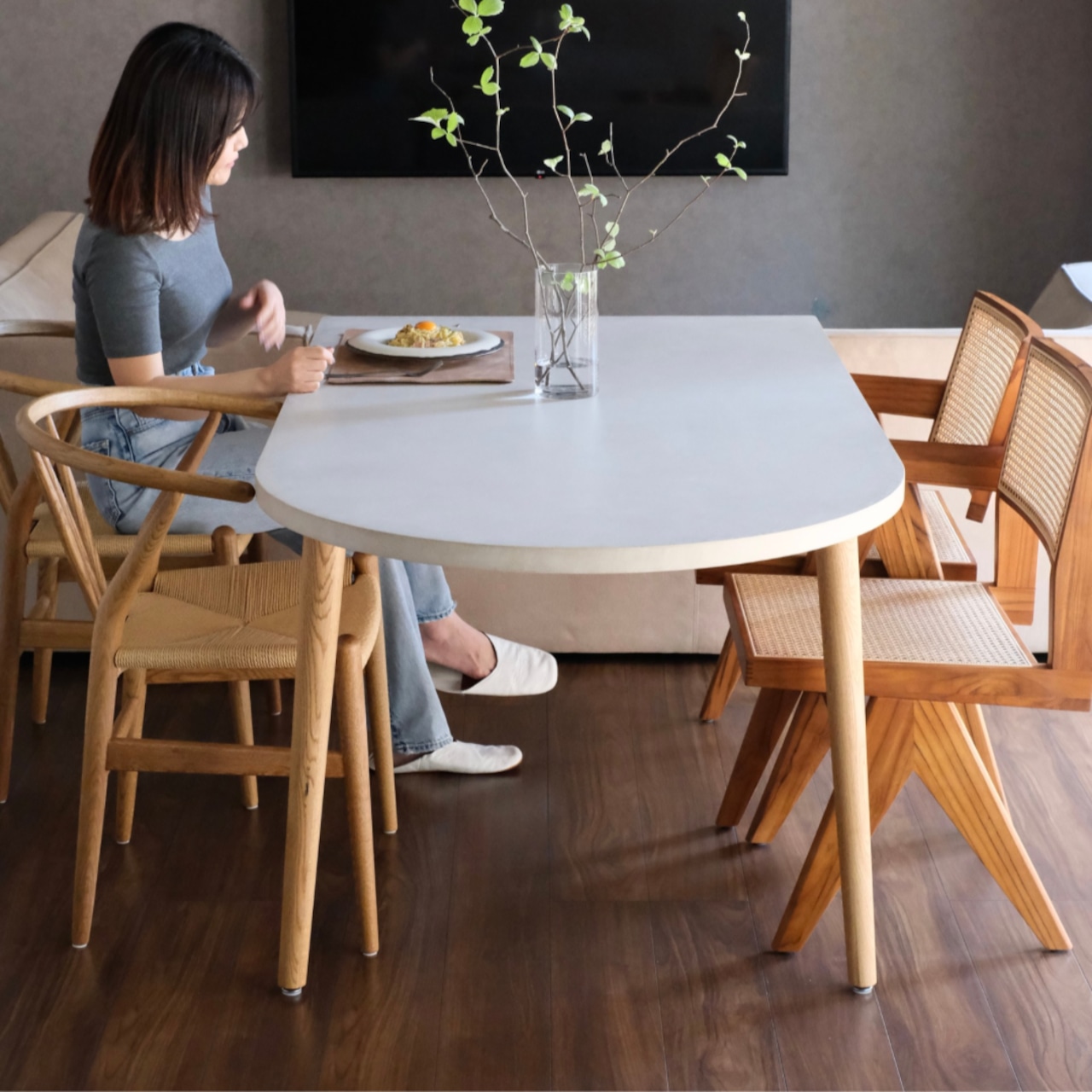 Half Oval Dining table