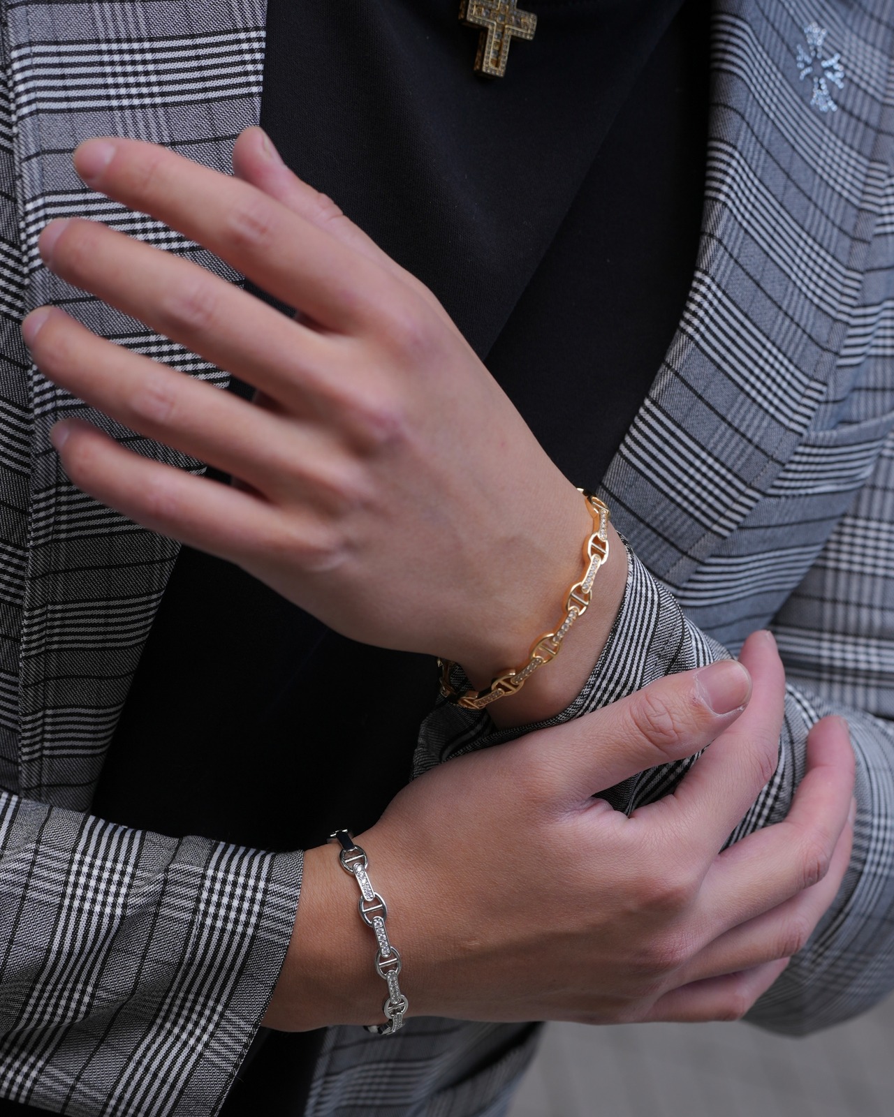 PREMIUM LUXURY ZIRCONIA BANGLE